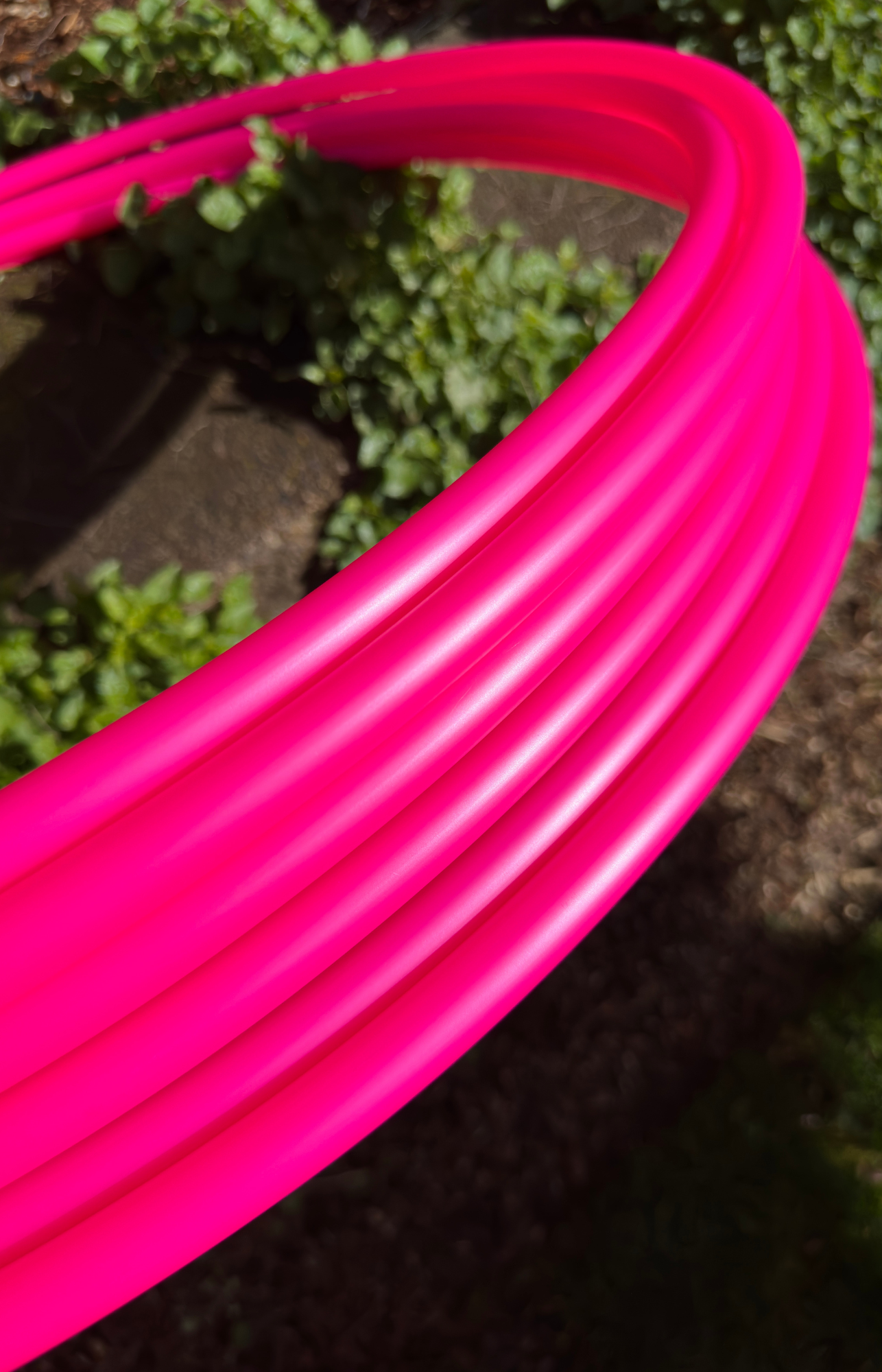 5/8 Valentina Pink Metallic Colored Polypro Hoops