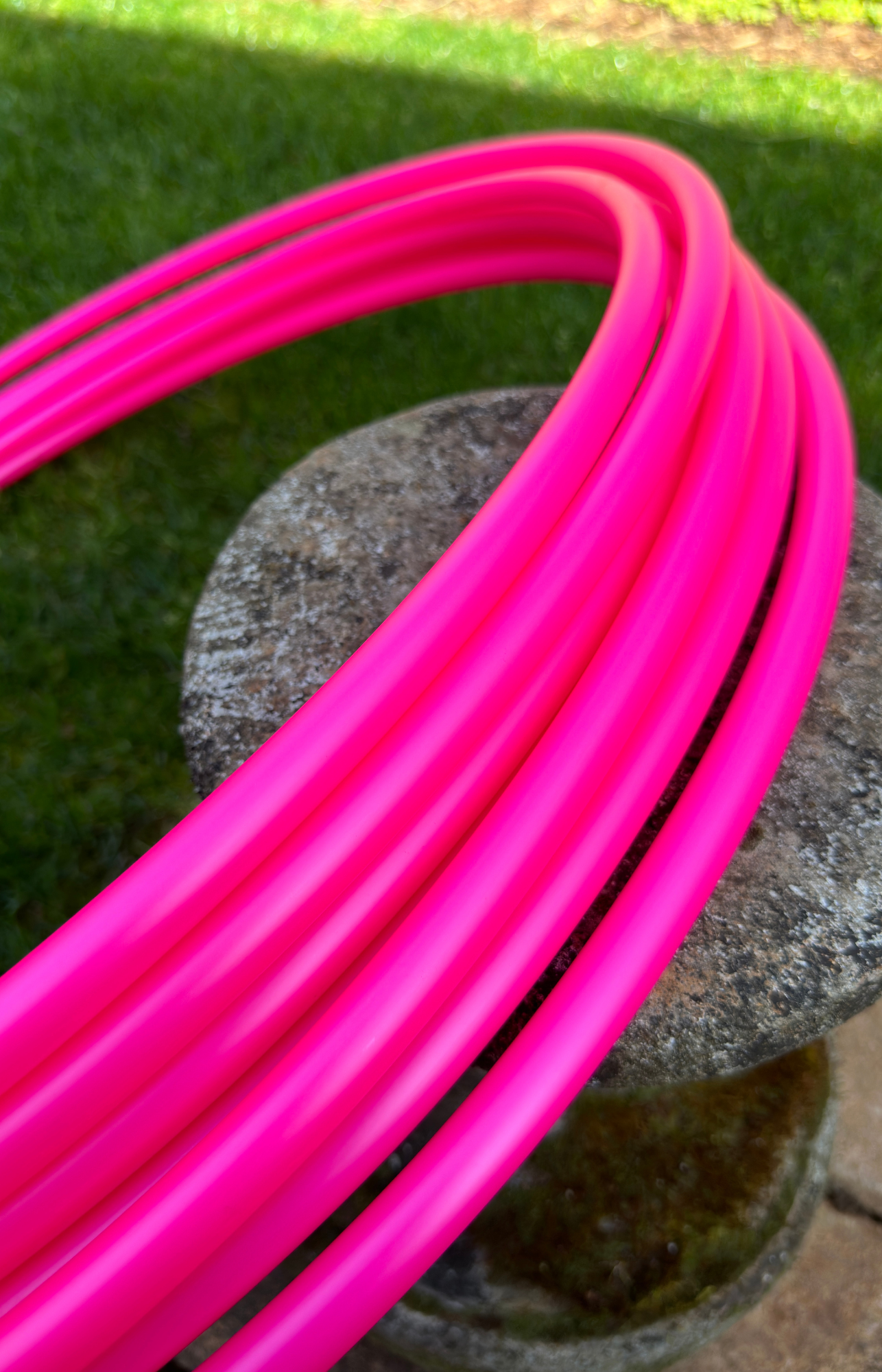 5/8 Valentina Pink Metallic Colored Polypro Hoops