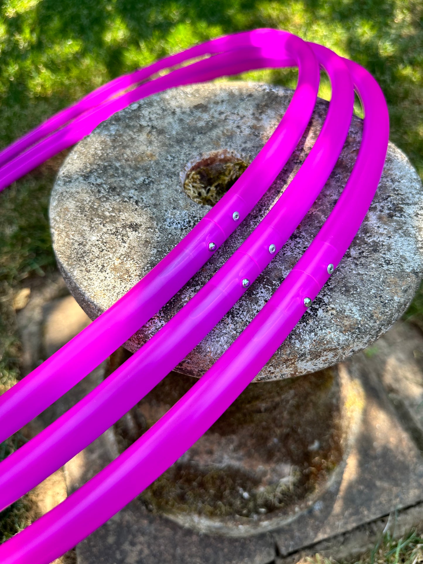5/8 UV Fuchsia Colored Polypro Hoops