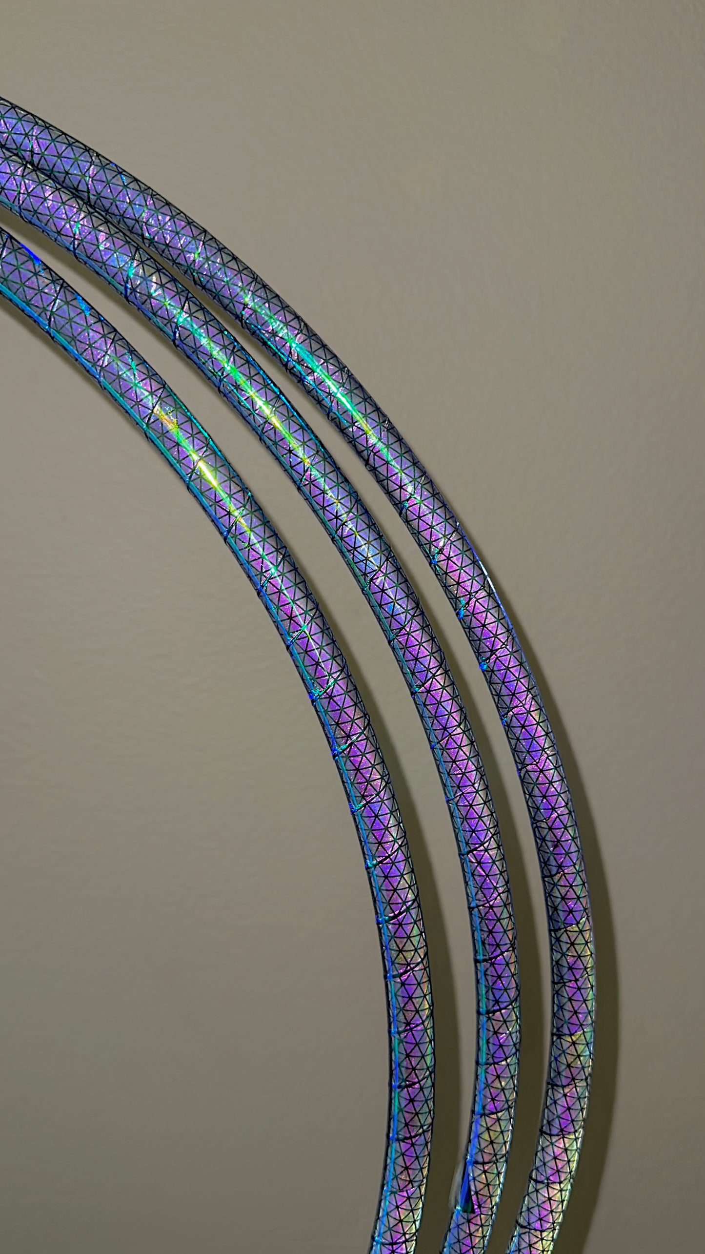 Black Pearl Opalescent Color-Shift Reflective Taped Hoops