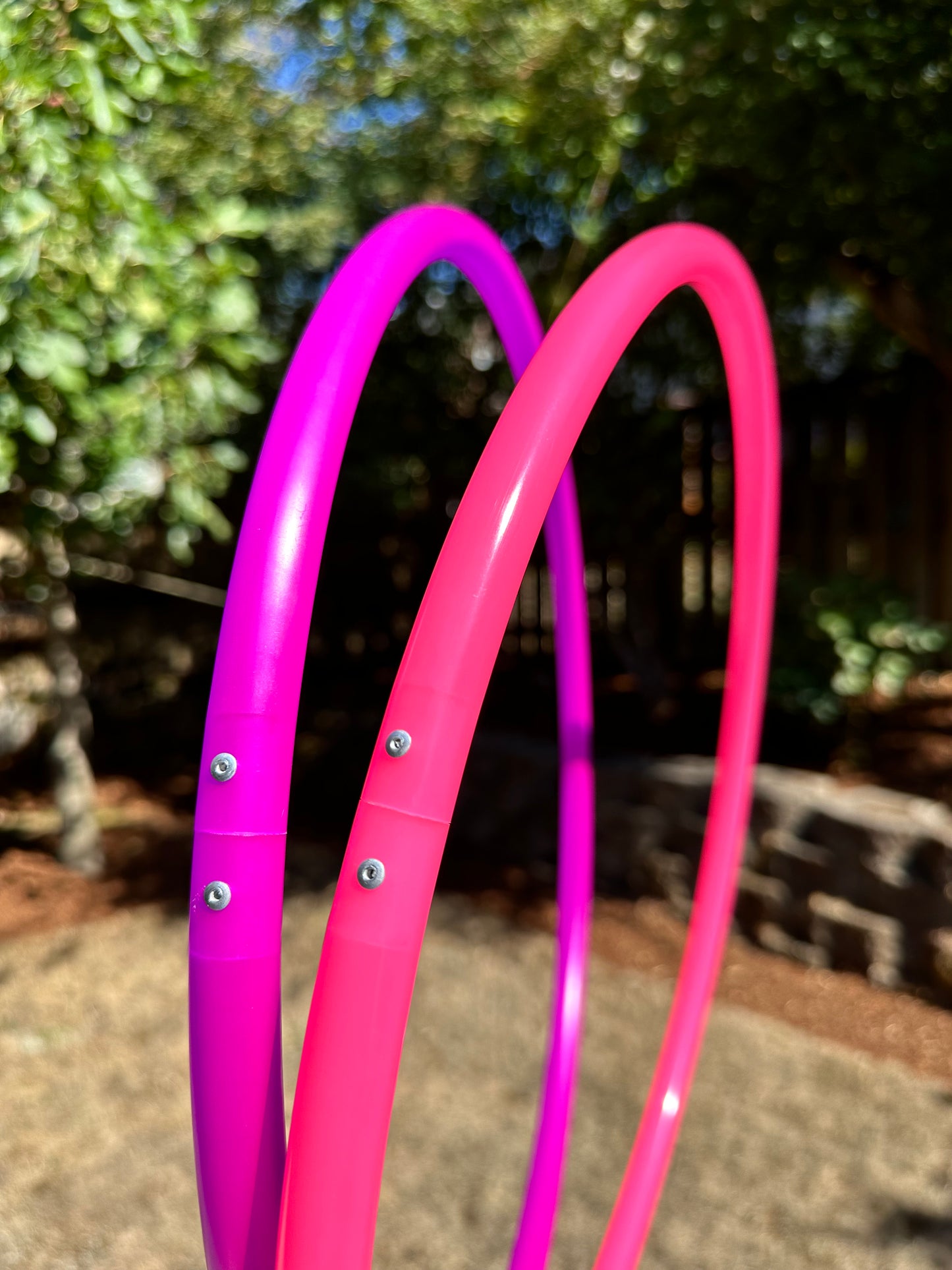 5/8 Hot Bubblegum Gloss Colored Polypro Hoops