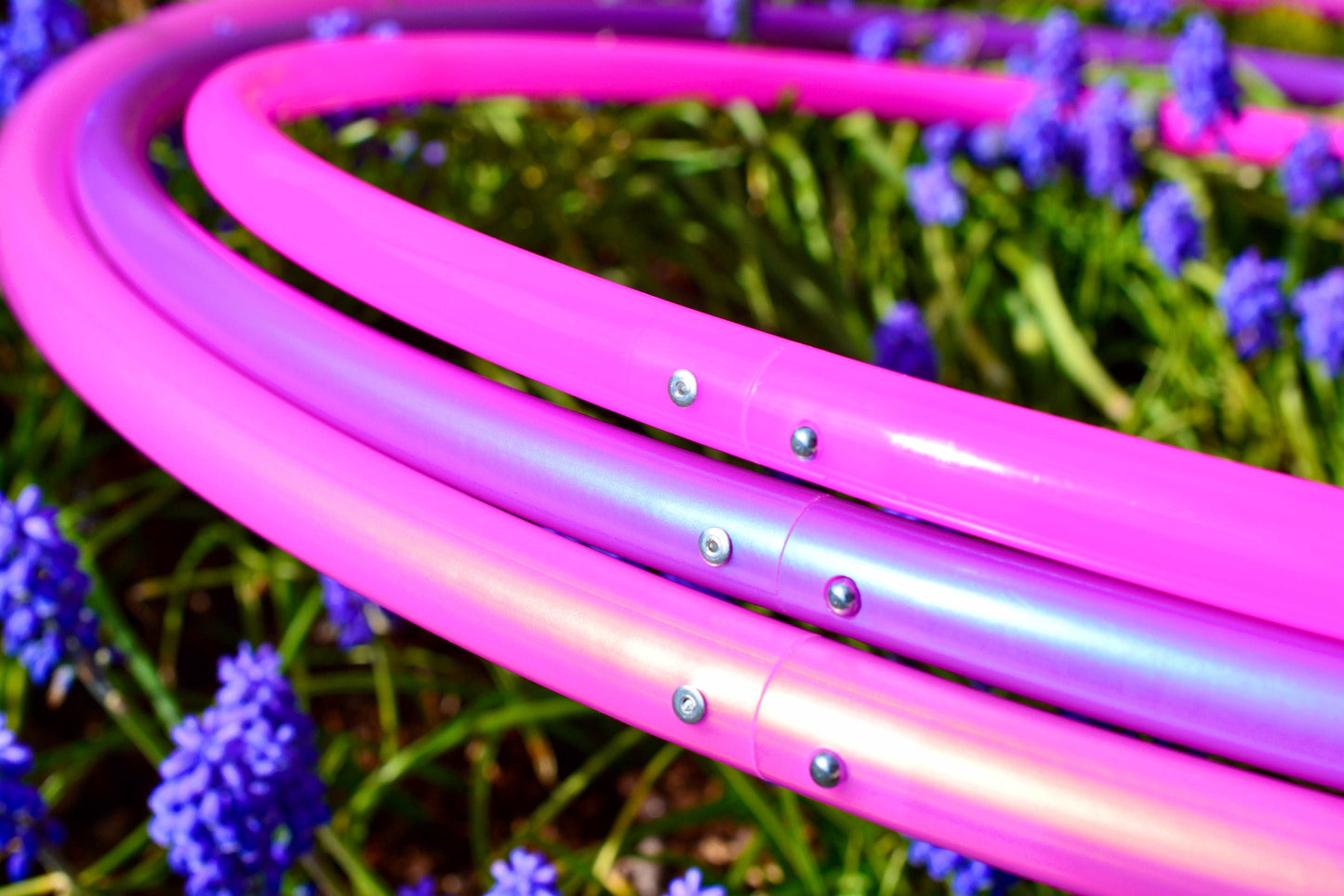 3/4 UV Tanzanite Color-Shift Colored Polypro Hoops