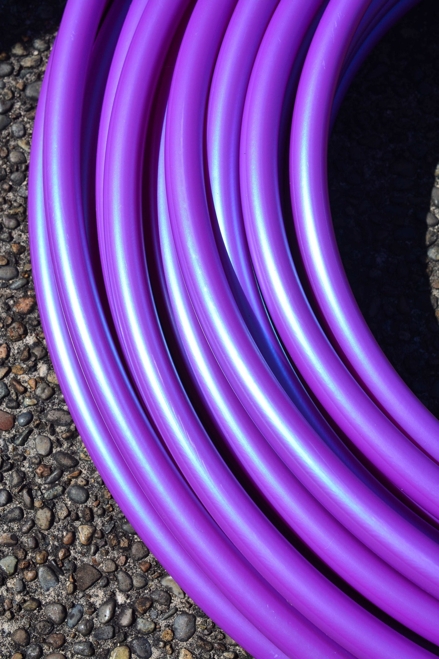 3/4 UV Tanzanite Color-Shift Colored Polypro Hoops